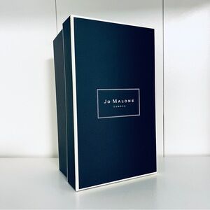 Joe Malone Gift box